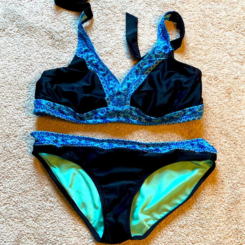 Two piece suit